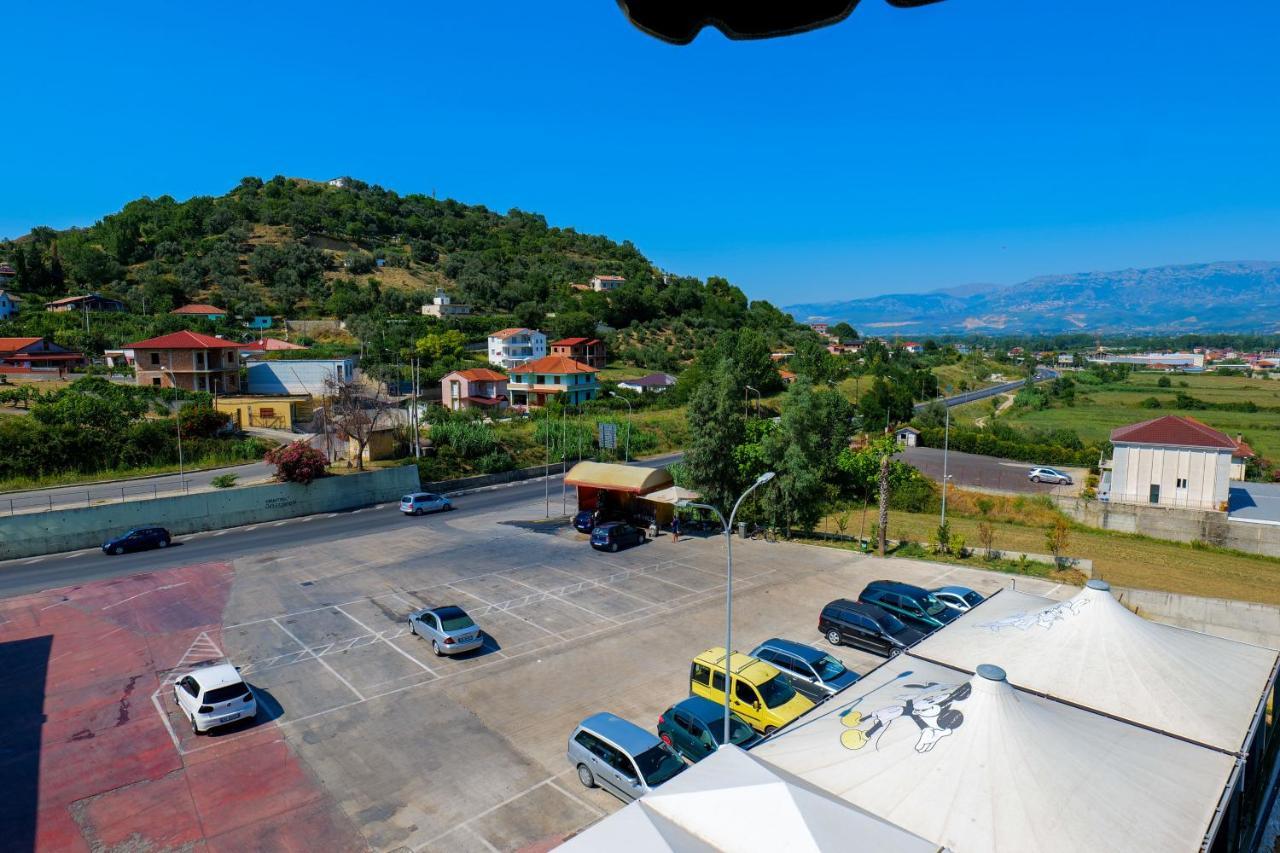 Lord Hotel Tirana Vorë Esterno foto