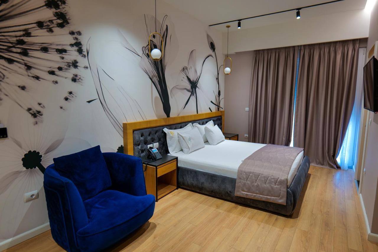 Lord Hotel Tirana Vorë Esterno foto
